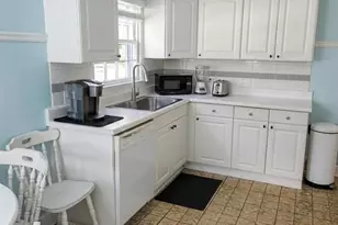 2345 Cherokee Ln, Winston-Salem, NC 27103 - Photo 3