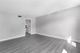 18 Forsyth St, Thomasville, NC 27360 - Photo 3