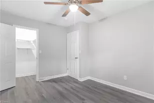 18 Forsyth St, Thomasville, NC 27360 - Photo 9