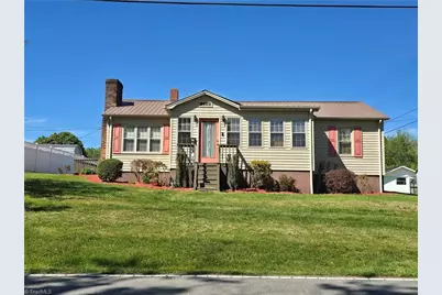 1989 Pads Road, North Wilkesboro, NC 28659 - Photo 5