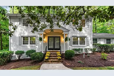 2621 W Woodlyn Way, Greensboro, NC 27407 - Photo 1