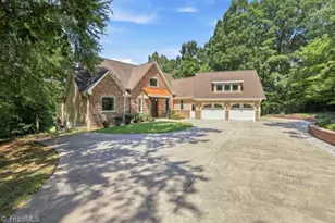 422 Still Meadows Ln, Lexington, NC 27292 - Photo 1
