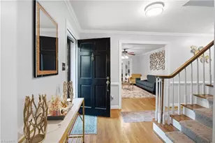 1702 Westminster Dr, Greensboro, NC 27410 - Photo 3