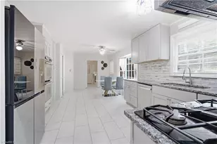 1702 Westminster Dr, Greensboro, NC 27410 - Photo 13