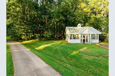 2985 Bradshaw Road, Mooresville, NC 28115 - Photo 3