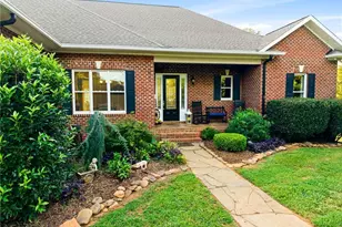 2985 Bradshaw Rd, Mooresville, NC 28115 - Photo 7