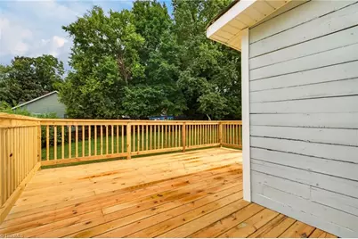 202 W Whitsett Street, Graham, NC 27253 - Photo 27