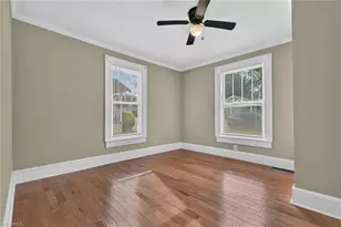 202 W Whitsett St, Graham, NC 27253 - Photo 25