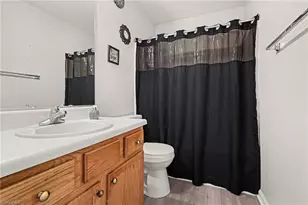 607 Whistling Swan Dr, Greensboro, NC 27455 - Photo 19