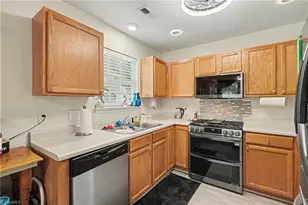 607 Whistling Swan Dr, Greensboro, NC 27455 - Photo 13