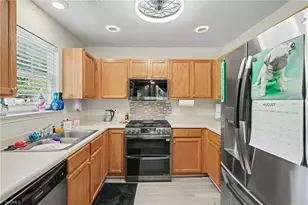 607 Whistling Swan Dr, Greensboro, NC 27455 - Photo 3