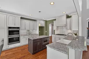 7807 Winterbourne Dr, Summerfield, NC 27358 - Photo 9