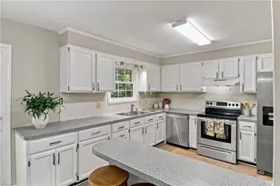 207 Tamworth Dr, Clemmons, NC 27012 - Photo 9