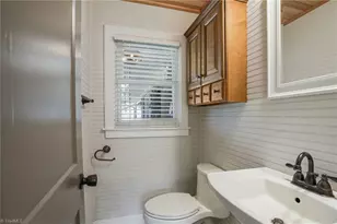 910 Pine Knoll St, Liberty, NC 27298 - Photo 25