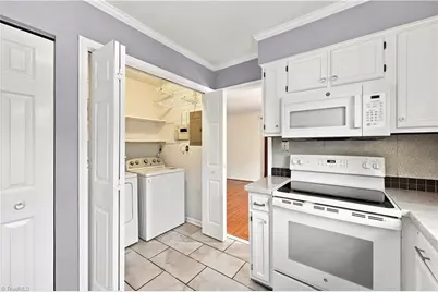 420 Herndon Drive, Winston-Salem, NC 27104 - Photo 13