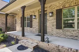 8206 Arbor Ridge Ln, Clemmons, NC 27012 - Photo 3