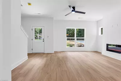 114 N Yadkin Avenue, Spencer, NC 28159 - Photo 9