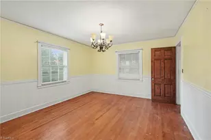 112 Erwin St, Mocksville, NC 27028 - Photo 3