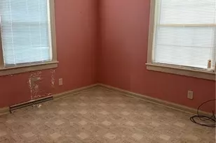 320 Maple St, Eden, NC 27288 - Photo 13