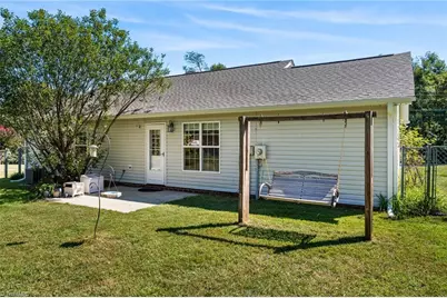 3803 Mulberry Lane, High Point, NC 27265 - Photo 25