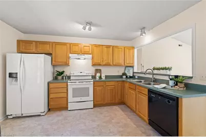 3803 Mulberry Lane, High Point, NC 27265 - Photo 5