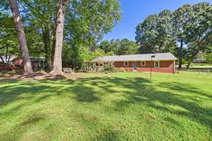 1800 Fairview Blvd, Winston-Salem, NC 27127 - Photo 23