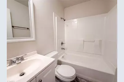 4154 Edgeware Road, Winston-Salem, NC 27106 - Photo 13