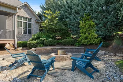5630 Addlestone Road, Winston-Salem, NC 27106 - Photo 9