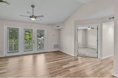 3701 Cotswold Terrace #7M, Greensboro, NC 27410 - Photo 11