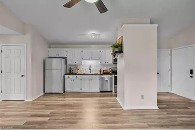 3701 Cotswold Terrace #7M, Greensboro, NC 27410 - Photo 13