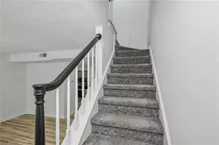 102 Wafco Ln, Greensboro, NC 27401 - Photo 17