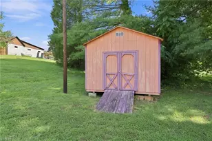 3539 New Walkertown Rd, Winston-Salem, NC 27105 - Photo 27