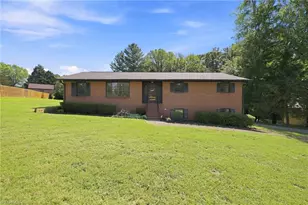 3539 New Walkertown Rd, Winston-Salem, NC 27105 - Photo 1