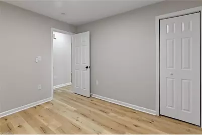 1009 Sykes Avenue, Greensboro, NC 27405 - Photo 15