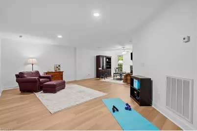 5012 Warm Springs Point, Greensboro, NC 27455 - Photo 27