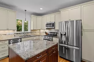 5012 Warm Springs Point, Greensboro, NC 27455 - Photo 11