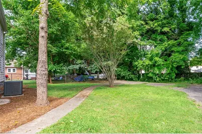 213 E Moore Avenue, High Point, NC 27263 - Photo 33