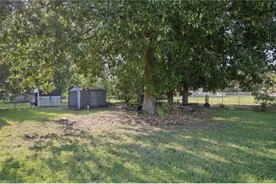 302 E 17th Street, Scotland Neck, NC 27874 - Photo 29