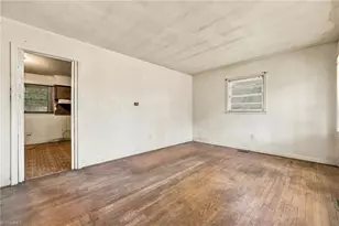 302 E 17th St, Scotland Neck, NC 27874 - Photo 7