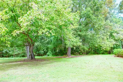 4003 Blumenthal Road, Greensboro, NC 27406 - Photo 19