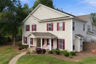 127 Pinewood Ln, Advance, NC 27006 - Photo 3