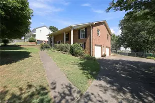 1181 Bebb Willow Ln, Lewisville, NC 27023 - Photo 5