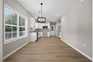806 High St, Burlington, NC 27215 - Photo 15