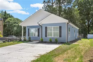 806 High St, Burlington, NC 27215 - Photo 3