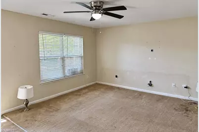 4506 Stephen Oaks Way, Greensboro, NC 27405 - Photo 5