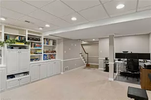 4025 Huntscroft Ln, Winston-Salem, NC 27106 - Photo 33
