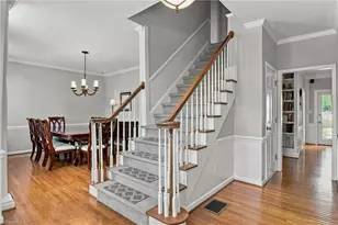 4025 Huntscroft Ln, Winston-Salem, NC 27106 - Photo 9
