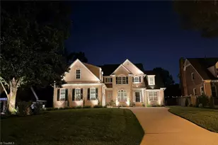 14 Middlefield Ct, Greensboro, NC 27455 - Photo 5