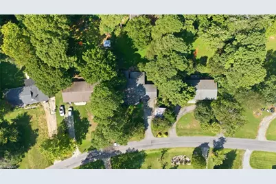 4906 Yarmouth Drive, Greensboro, NC 27407 - Photo 35