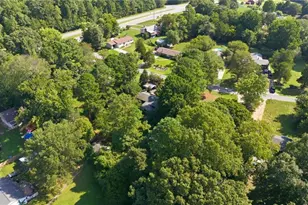 4906 Yarmouth Dr, Greensboro, NC 27407 - Photo 33